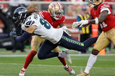 San Francisco 49ers vs Seattle Seahawks .